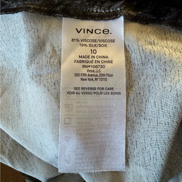 Vince Fallen Leaf Velvet Skirt, Size 10 - Picture 10 of 15